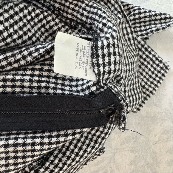 Vintage Women's Houndstooth Skirt Set - Picture 10 of 14